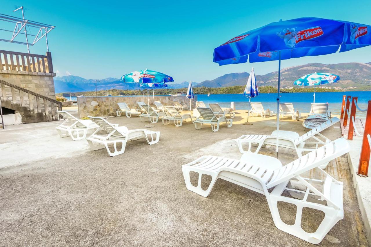 Apartments Bella Di Boka 티바트 외부 사진
