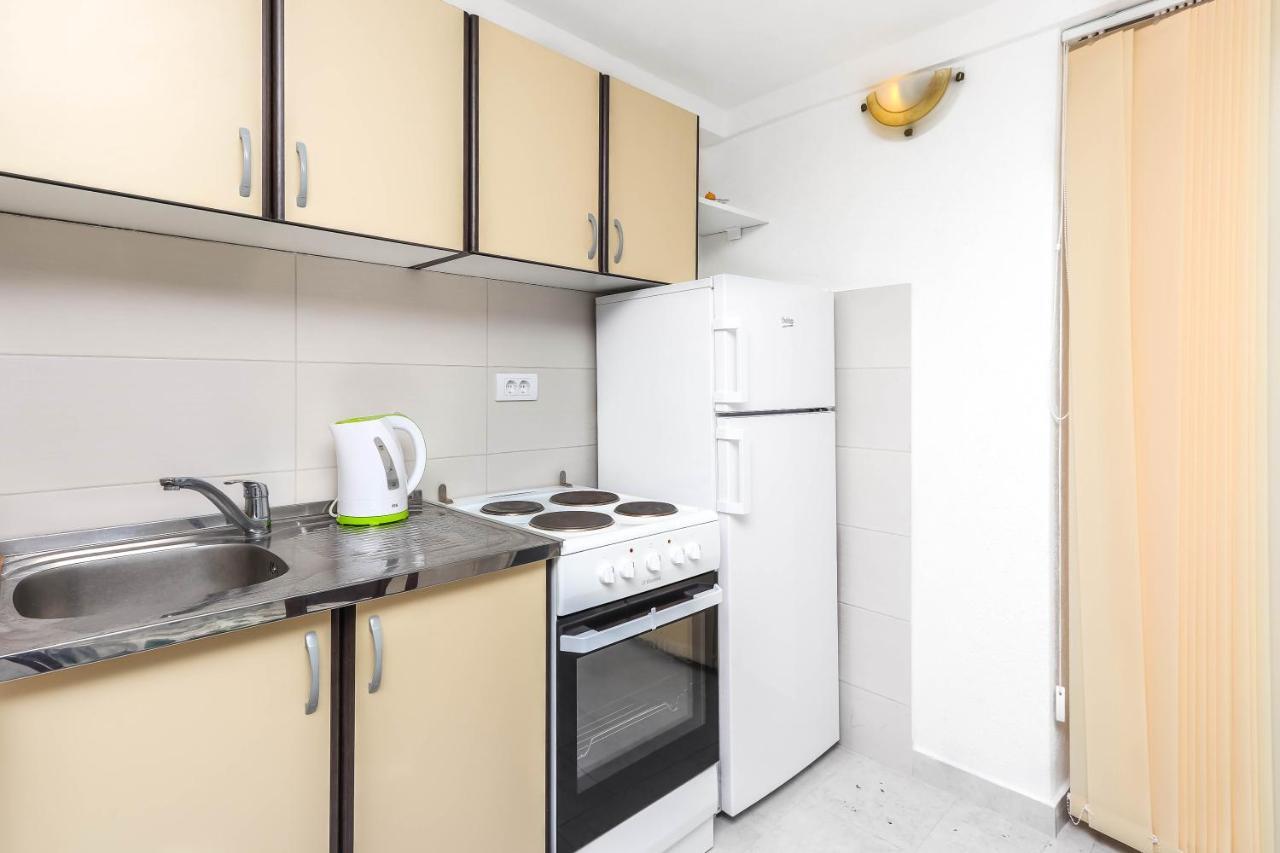 Apartments Bella Di Boka 티바트 외부 사진