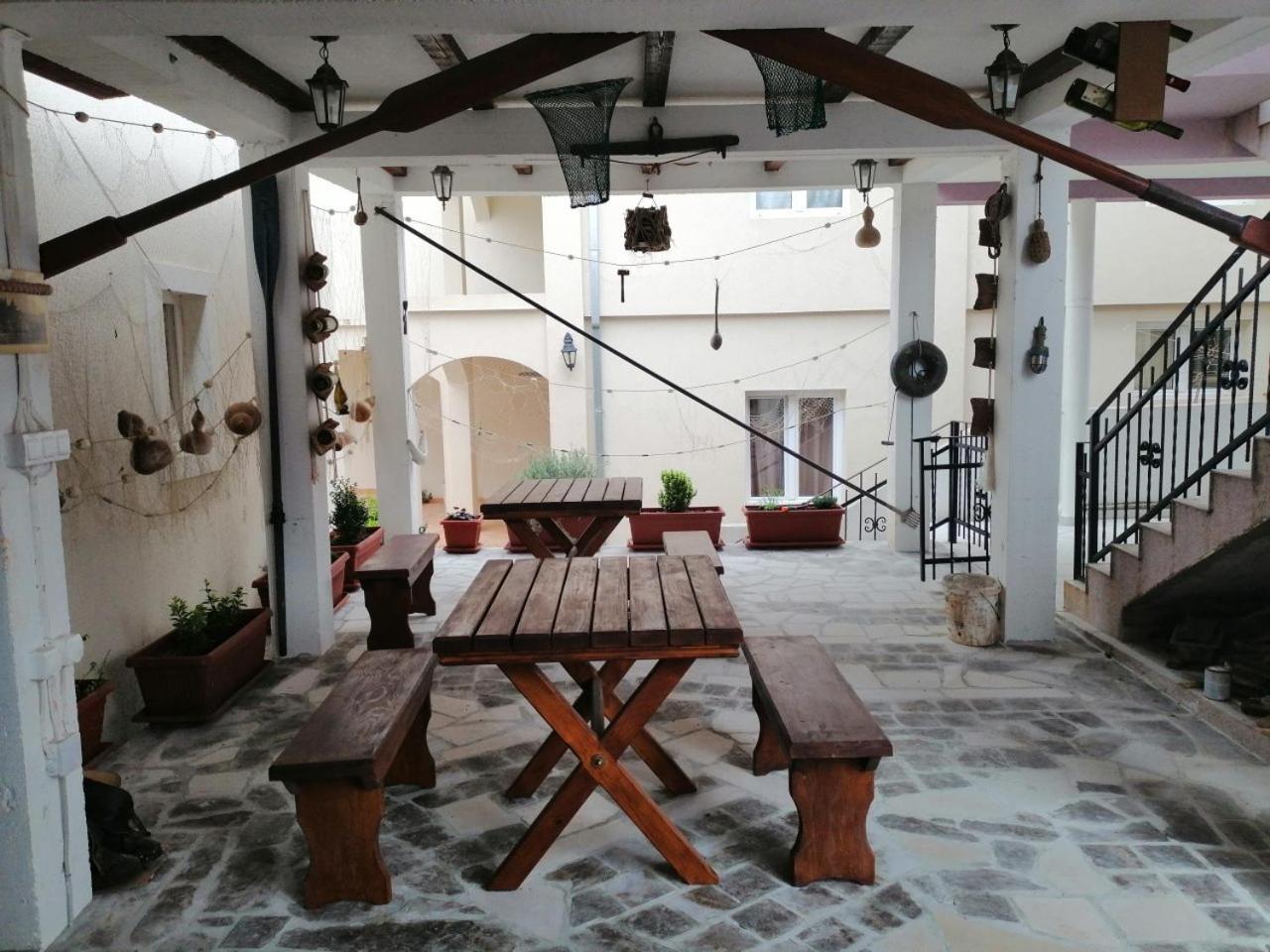 Apartments Bella Di Boka 티바트 외부 사진