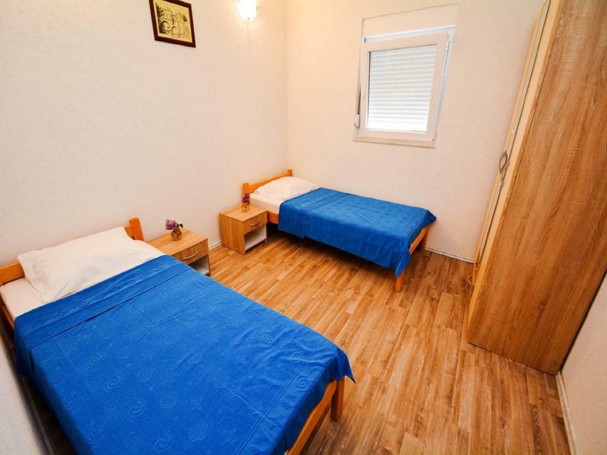 Apartments Bella Di Boka 티바트 외부 사진